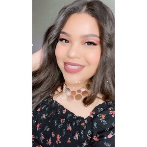 Meet your Posher, Bibiana